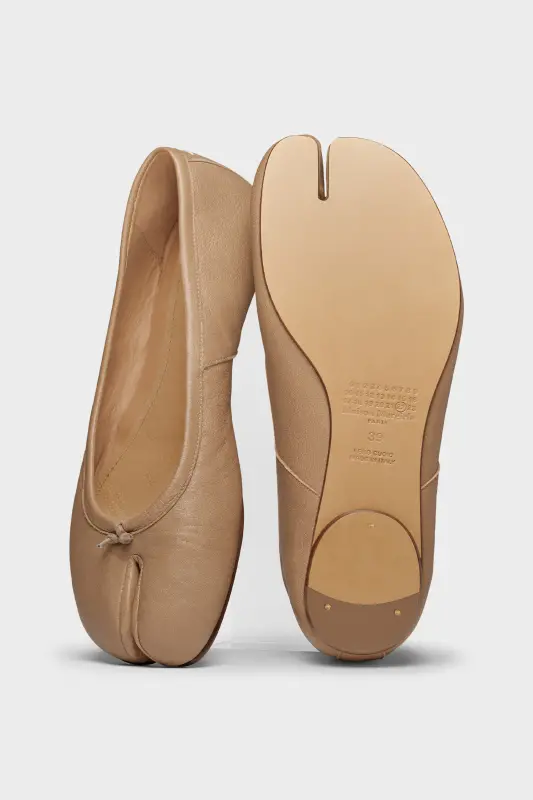 Maison Margiela Tabi Ballet Flats White Nude online