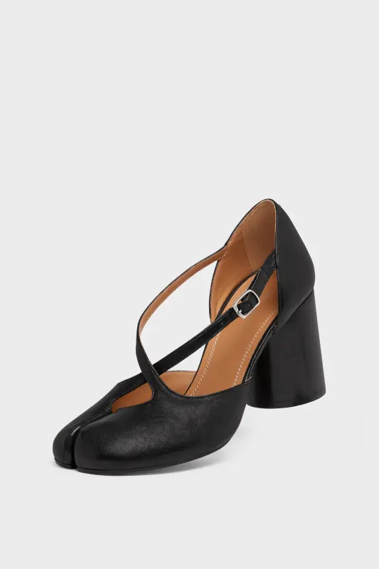 Maison Margiela TABI PUMP STRAPS H80 Black online