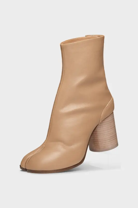 Maison Margiela Womens Brown Leather Tabi Ankle Boots Nude online