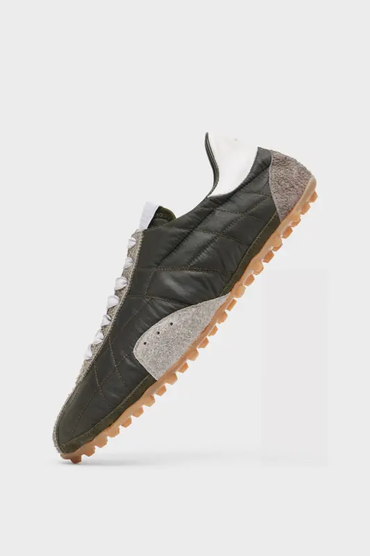 Maison Margiela Womens Green Sprinters Dark Green and white online